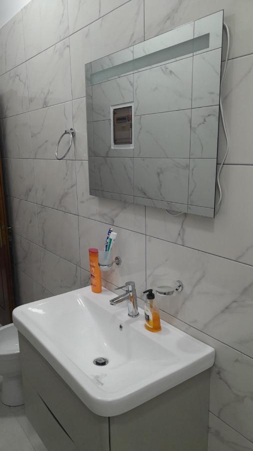 Luxury Dennis Home Sarande Exterior photo